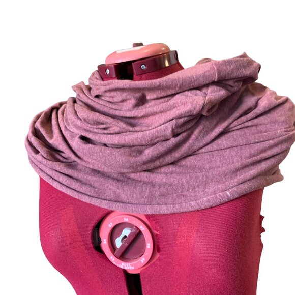 SIMONS - Infinity Scarf Mountbatten Wrap Pink - Sz OS - Picture 5 of 10